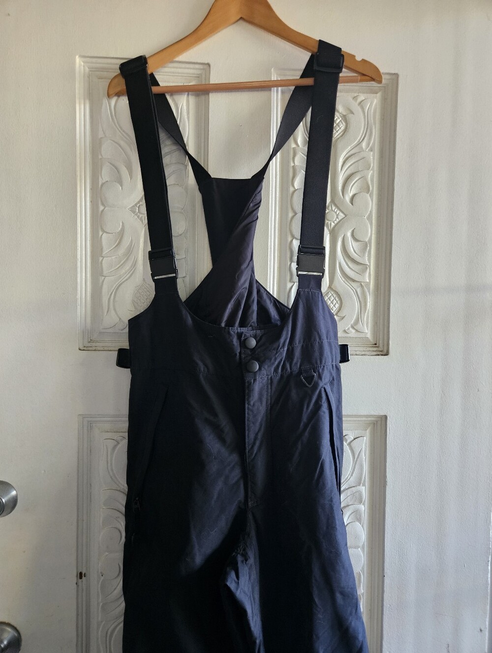 Columbia Men's Black Bib Overalls with Adjustable Straps Medium